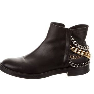 CASADEI Black and metal chain boots
